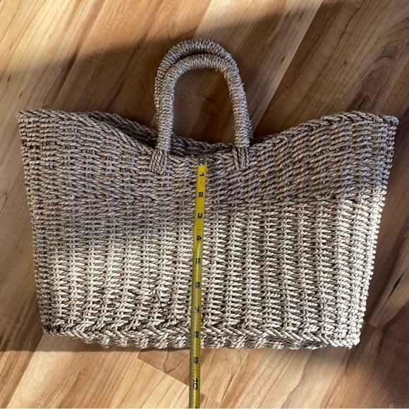 Woven Bag - Picture 4 of 6